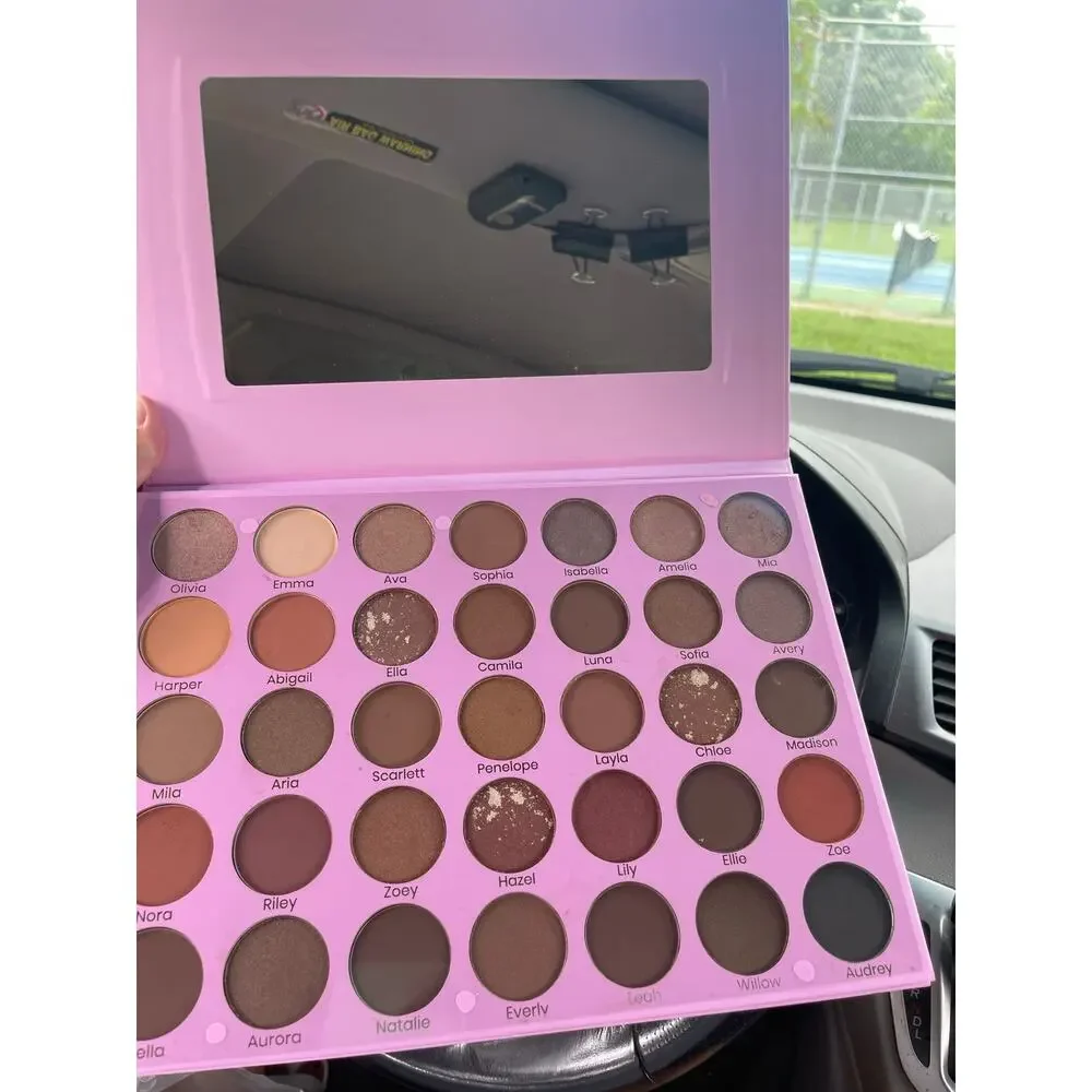 nwt BFY Nude 35 eyeshadow color pallete